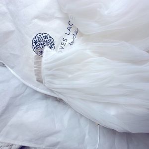 Grace Love lace veil